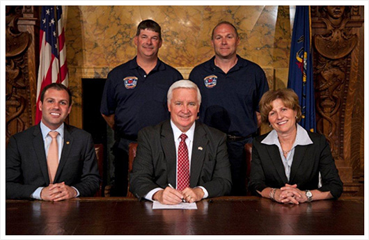 Senator Schwank and Gov. Tom Corbett