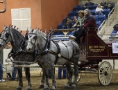 El senador Schwank participa en la Pennsylvania Farm Show 2012.