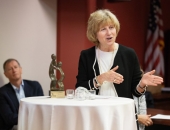 1 de octubre de 2018 - Pennsylvania Partnerships for Children (PPC) entregó hoy al senador Judy Schwank (D-Berks) su premio anual "Be Someone for Kids" en reconocimiento a su trabajo para promulgar políticas públicas que beneficien a los niños de la mancomunidad.