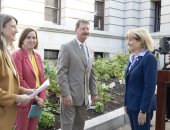 20 de septiembre de 2023: La senadora Judy Schwank y el Grupo Legislativo contra el Hambre de Pensilvania celebraron hoy una conferencia de prensa junto al Jardín contra el Hambre del Capitolio para conmemorar el Mes de la Concienciación sobre el Hambre.