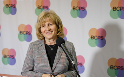 Schwank y BCPS anuncian una financiación estatal de 100.000 dólares para un proyecto de indulto