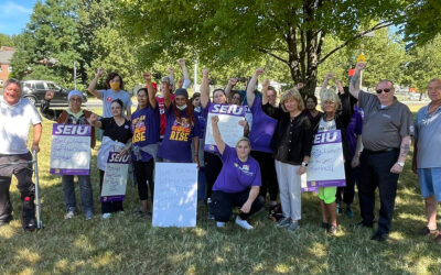 La senadora estatal Judy Schwank emite una declaración en apoyo de la huelga estatal de trabajadores de residencias de ancianos